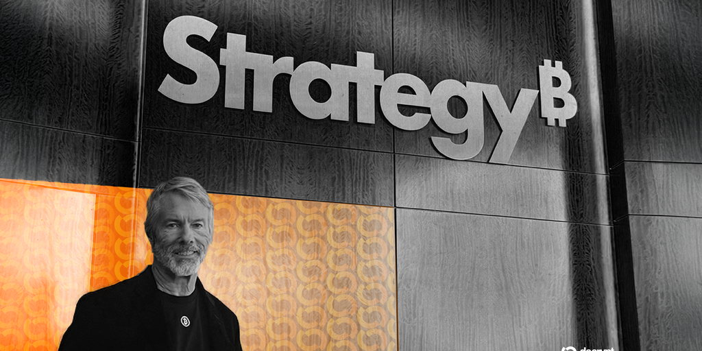 Bitcoin Strategy Resumes Purchases With $330M Acquisition